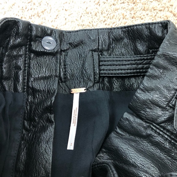 Free People Payton Paperbag MiniSkirt Faux Leather - Picture 7 of 11